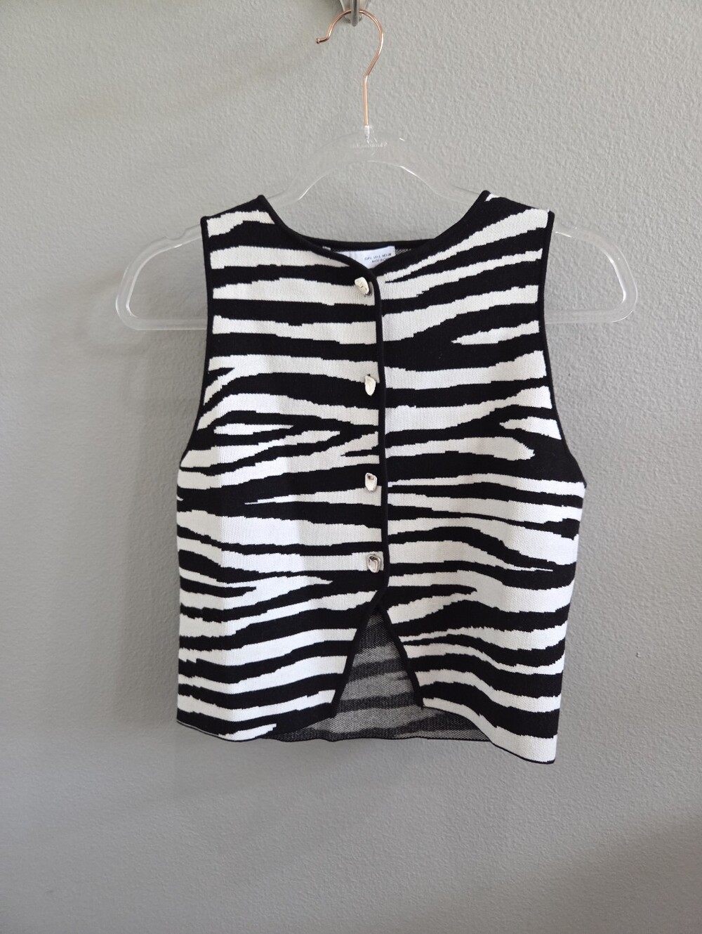 Zara Sleeveless Zebra-Stripe Button Front Knit Top - Black & White
